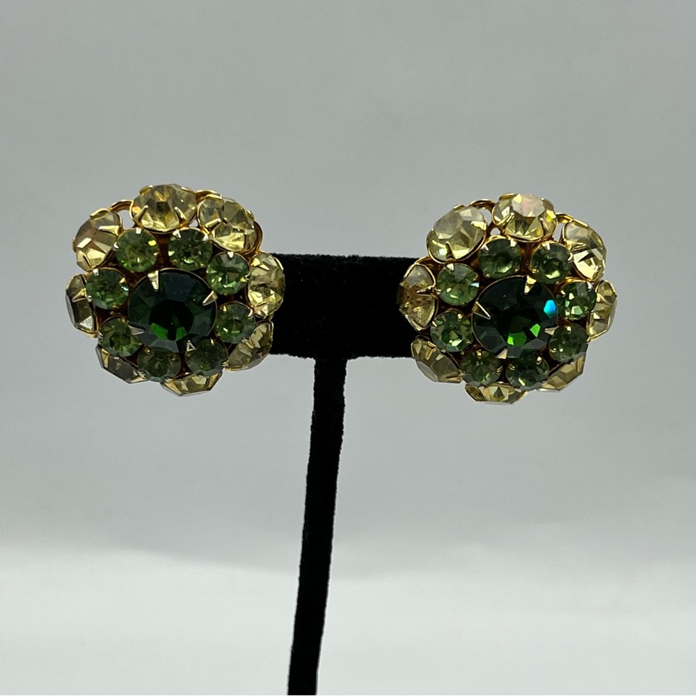RARE Judy Lee Signed Gold Tone Green URANIUM GLASS Rhinestones Prong Set Earring